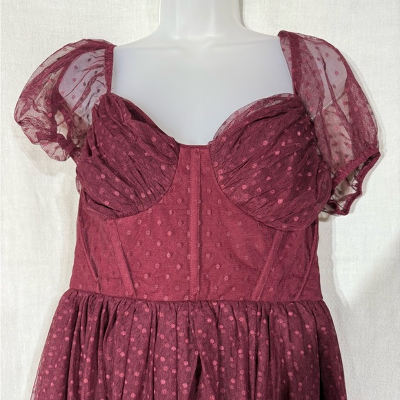 Lulu's Sweet Amor burgundy Tulle Swiss Dot Tiered Bustier Midi Dress Size Large - Picture 5 of 14